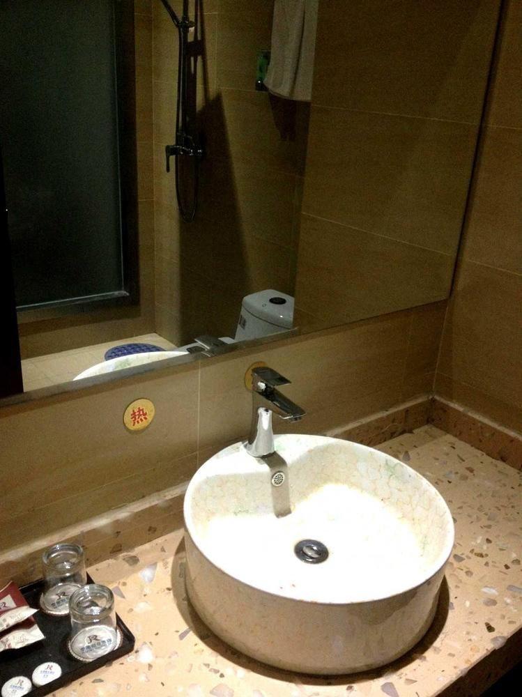 Konggang Holidy Hotel Shuangliu 청두 외부 사진